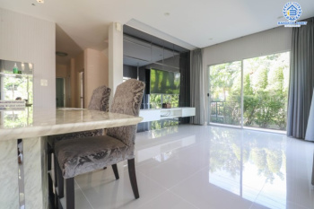 *****บ้านเดี่ยวมือสองนนทบุรี หมู่บ้าน ไลฟ์บางกอกบูเลอวาร์ด พระราม5 หลังมุม วิวสวน หน้าบ้านไม่ชนใคร จากแบรนด์ SC ASSET ฟังก์ชัน 3ห้องนอน 3 ห้องน้ำ 2 ที่จอดรถ พร้อมเฟอร์นิเจอร์บิวท์อินทั้งหลัง รองรับครอบครัวใหญ่  บนที่สุดแห่งทำเล เพียง 5 นาทีจาก MRT สถานีแยกติวานนท์ เชื่อมต่อทุกความลงตัวสู่ชีวิตสมบูรณ์แบบใกล้ถนนนครอินทร์ ถนนราชพฤกษ์ เดินทางสะดวกเหมือนอยู่ในเมือง